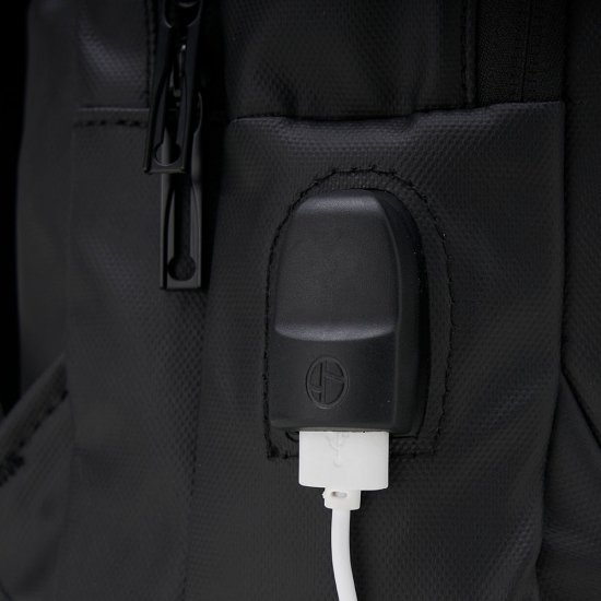 Mochila Couro Sintético Usb 17 Litros